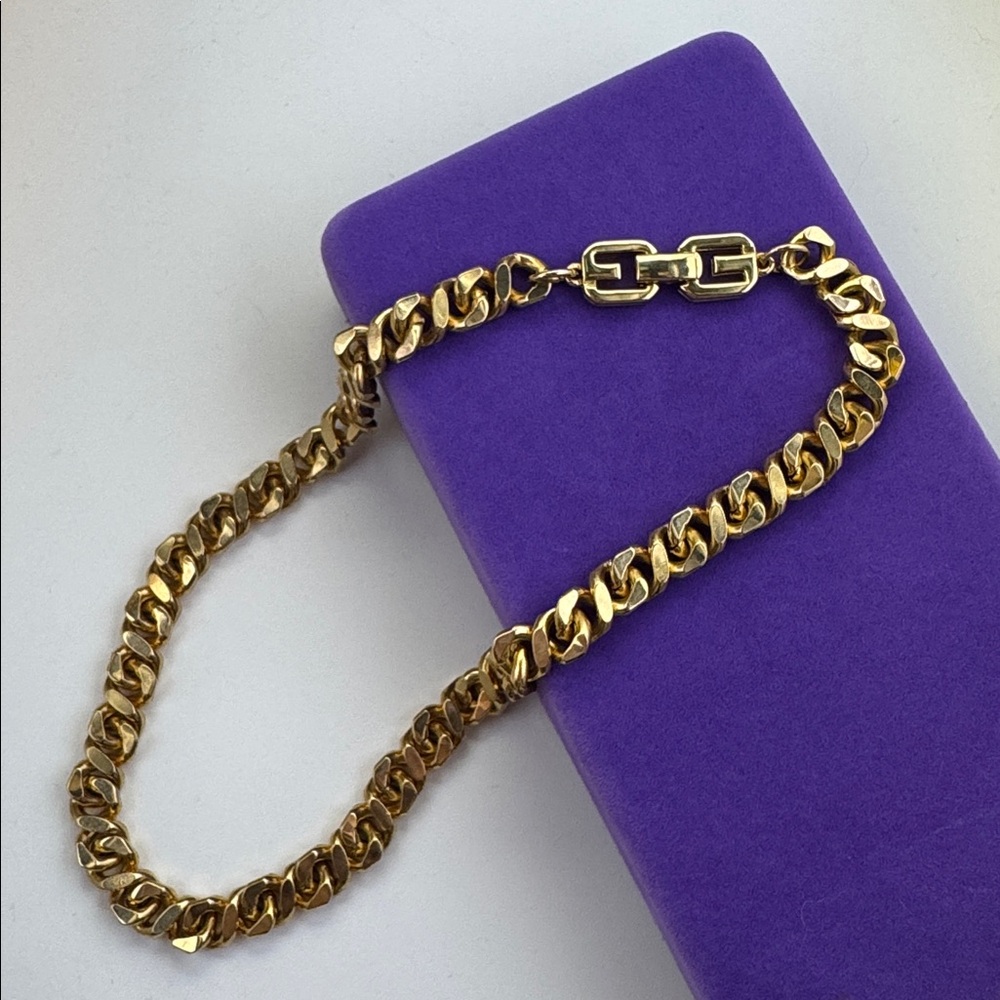 💛 Vintage Givenchy Gold Tone Curb Statement Necklace - Picture 3 of 5